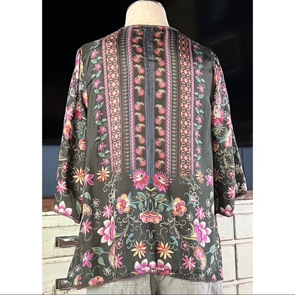Johnny Was Forza Carson Silk Floral Blouse XS - Picture 7 of 12